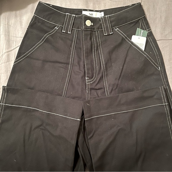 White Threaded Cargo Pants - Picture 4 of 8